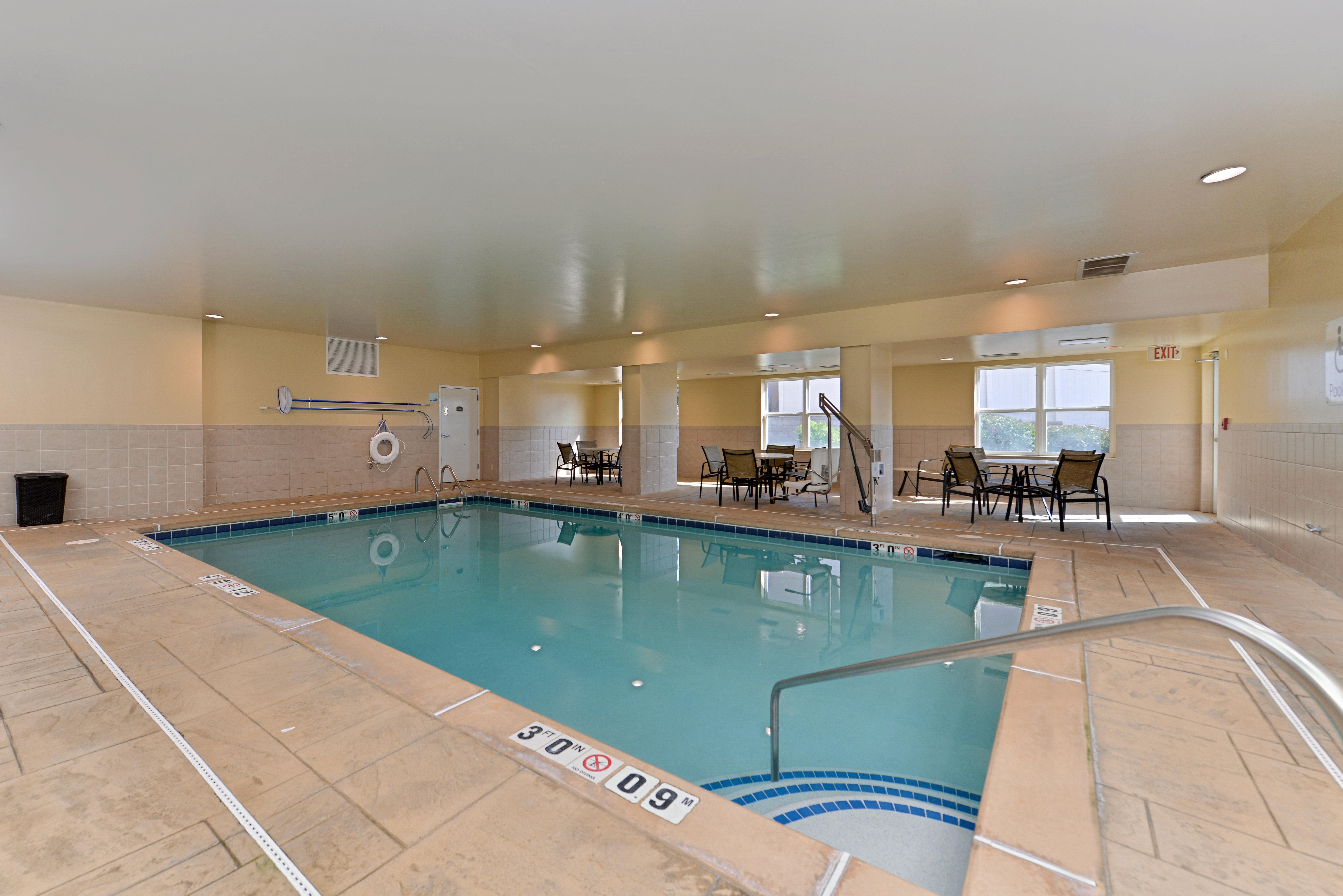 Holiday Inn Express Hotel & Suites St. Louis West-O'Fallon By Ihg Zewnętrze zdjęcie